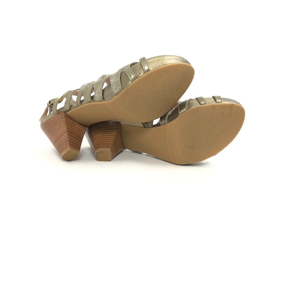 Clearance! Last Call!  Stuart Weitzman Sandals - Picture 6 of 6